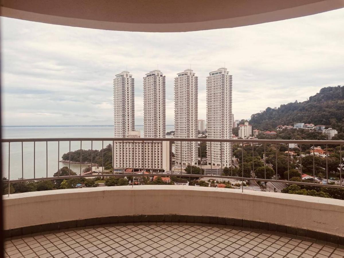 Seaview Deluxe Studio Couples Room S Tanjung Bungah (Penang) Exterior photo