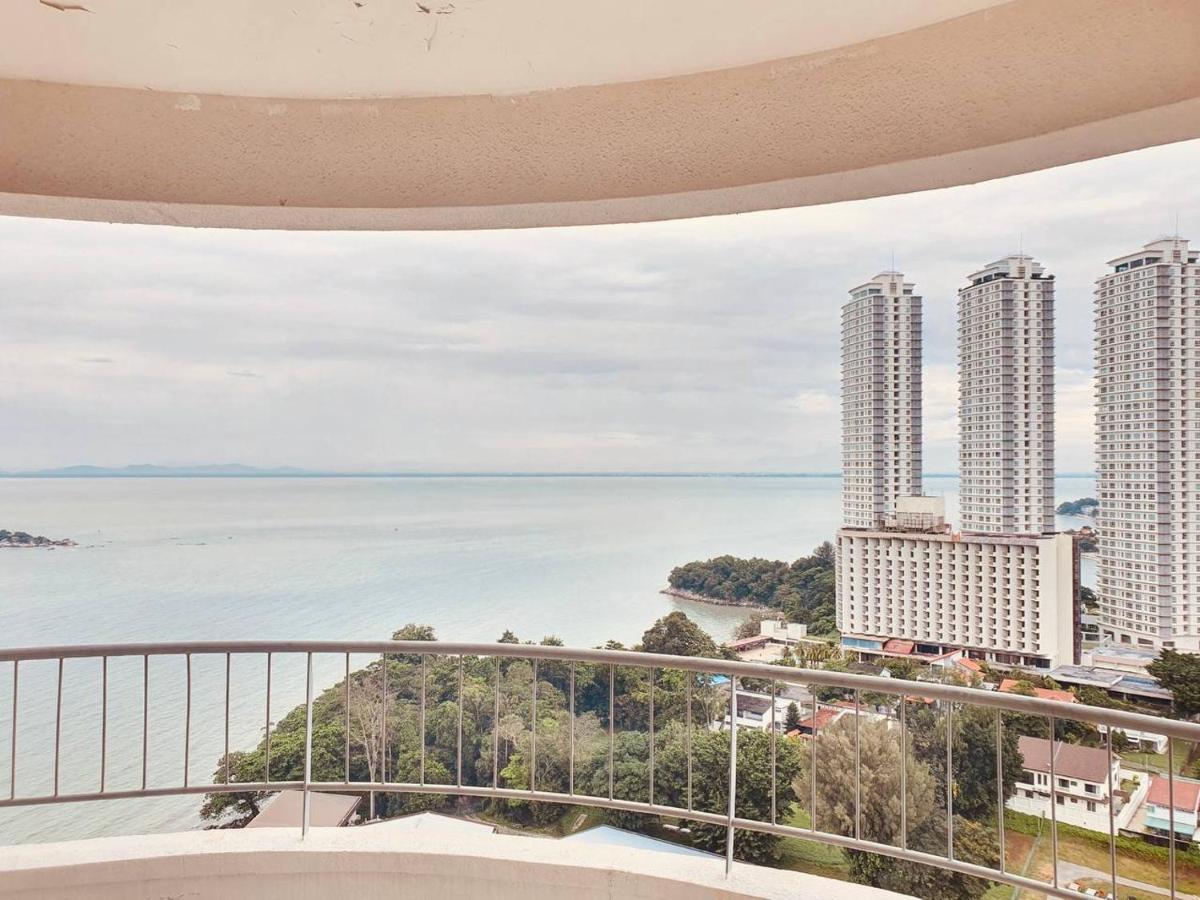 Seaview Deluxe Studio Couples Room S Tanjung Bungah (Penang) Exterior photo