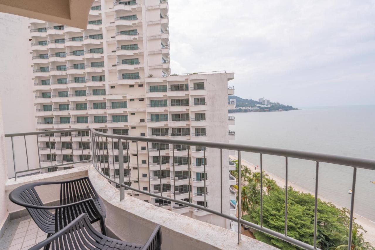 Seaview Deluxe Studio Couples Room S Tanjung Bungah (Penang) Exterior photo