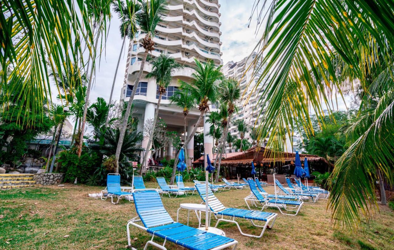 Seaview Deluxe Studio Couples Room S Tanjung Bungah (Penang) Exterior photo
