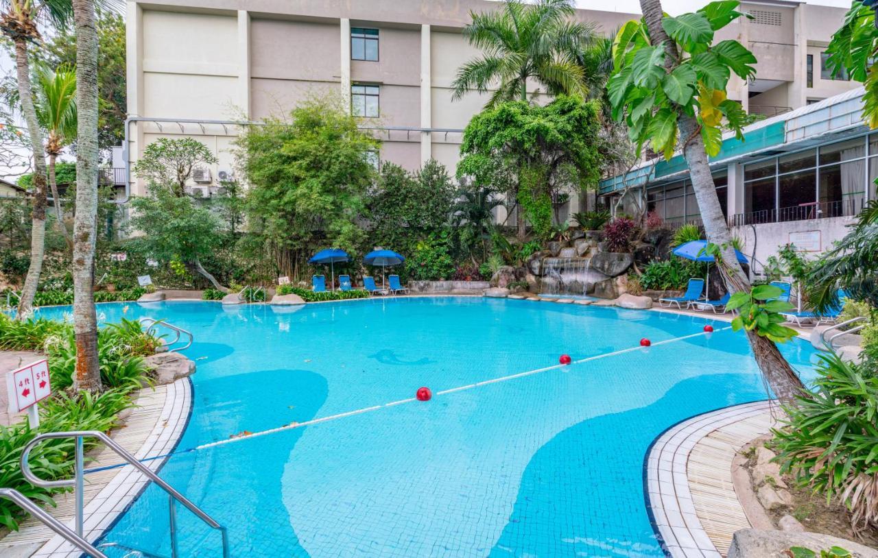 Seaview Deluxe Studio Couples Room S Tanjung Bungah (Penang) Exterior photo