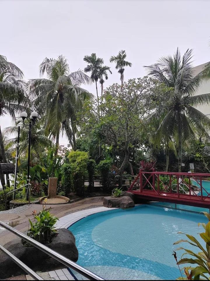 Seaview Deluxe Studio Couples Room S Tanjung Bungah (Penang) Exterior photo